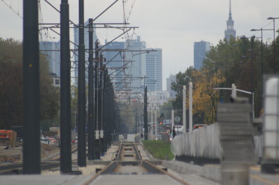 Zaprojektowanie i wykonanie robót w ramach inwestycji Budowa trasy tramwaju szybkiego